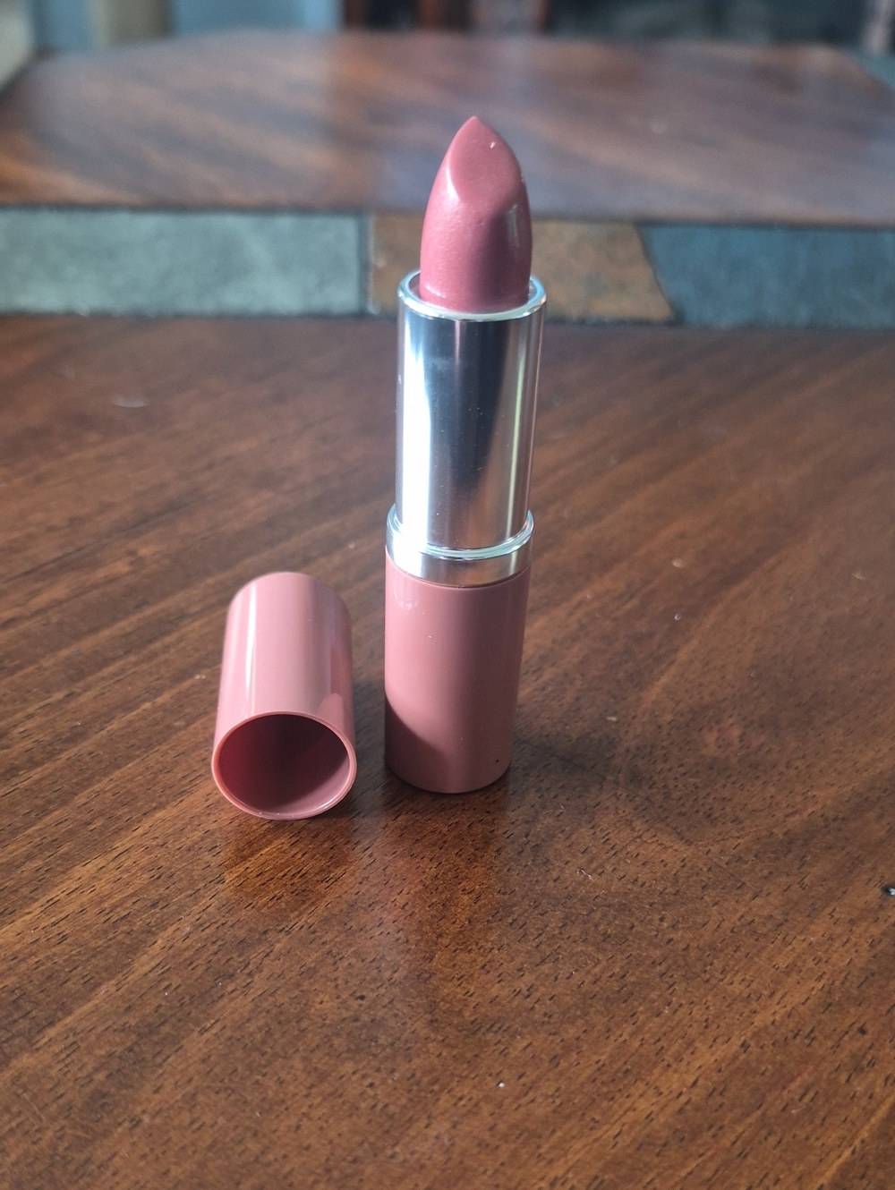 Clinique Pop Lip Color + Primer In Shade 02 Bare Pop NEW!